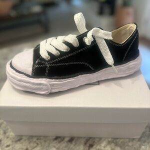 Miharayasuhiro Black and White Low-Top Sneakers with Canvas Upper